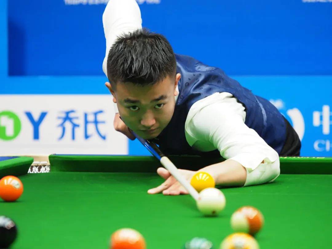 临着强敌环 临着强敌环