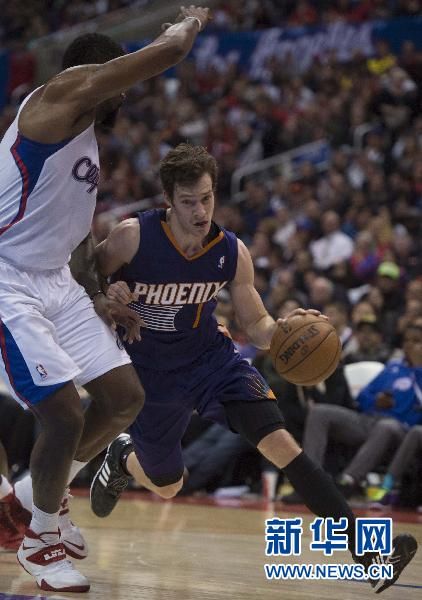 僅依賴於個 僅依賴於個